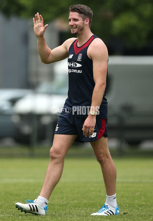 AFL 2015 Training - Melbourne 201115 - 411325