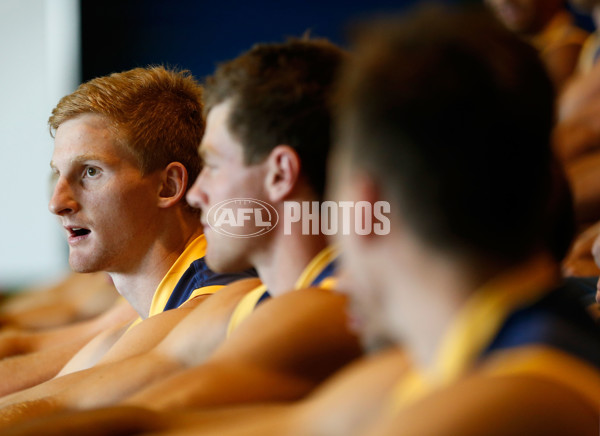 AFL 2016 Media - Adelaide Crows Team Photo Day - 416934