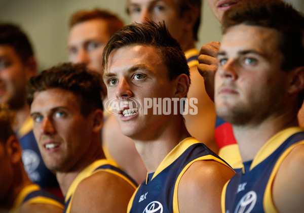 AFL 2016 Media - Adelaide Crows Team Photo Day - 416938