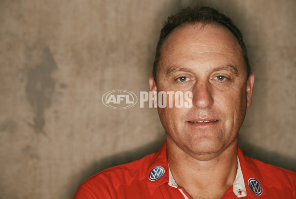 AFL 2018 Portraits - John Longmire - 565804