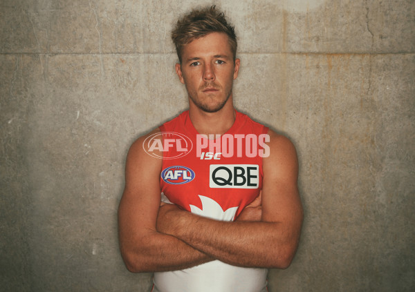 AFL 2018 Portraits - Sydney Swans - 566010