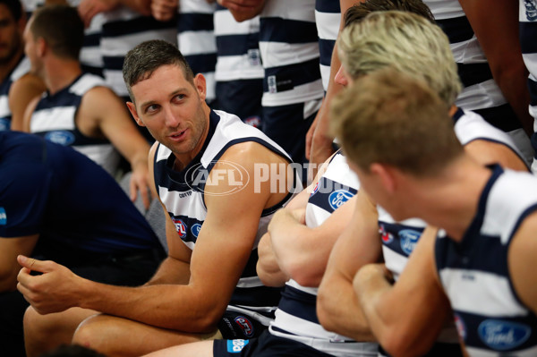 AFL 2018 Media - Geelong Cats Team Photo Day - 567800