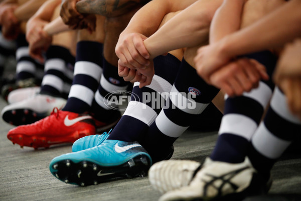 AFL 2018 Media - Geelong Cats Team Photo Day - 567802