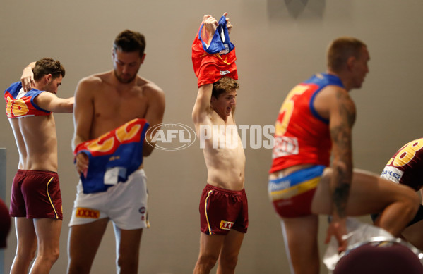 AFL 2018 Media - Brisbane Lions Team Photo Day - 570393