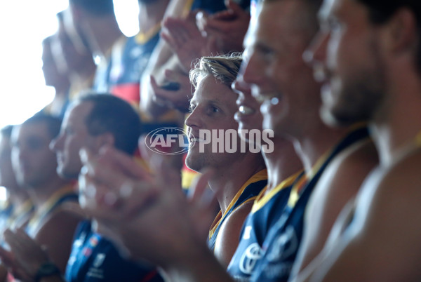 AFL 2018 Media - Adelaide Crows Team Photo Day - 572792