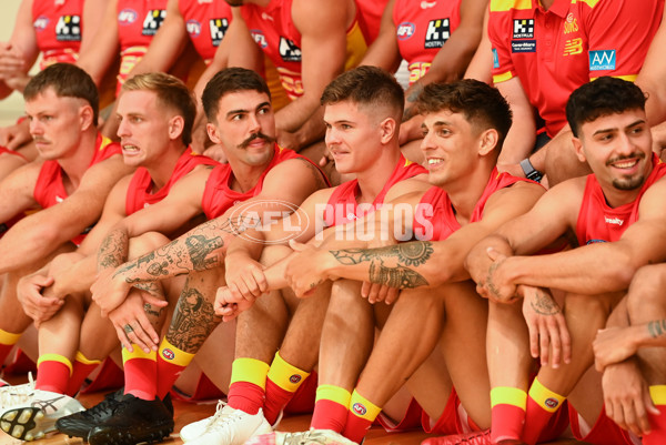 AFL 2021 Media - Gold Coast Team Photo Day - 806548