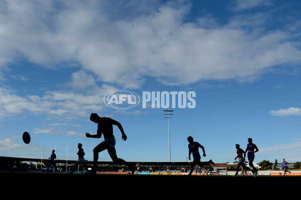 AFL 2021 Round 20 - Western Bulldogs v Adelaide - 876375