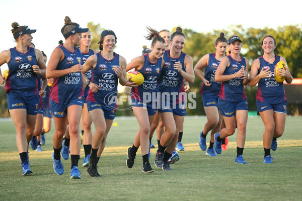 AFLW 2018 Training - Brisbane Lions 150118 - 564840