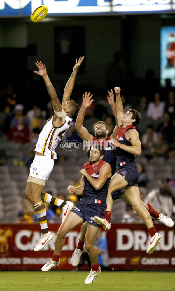 AFL 2012 NAB Cup Rd 03 - Melbourne v Hawthorn - 251239