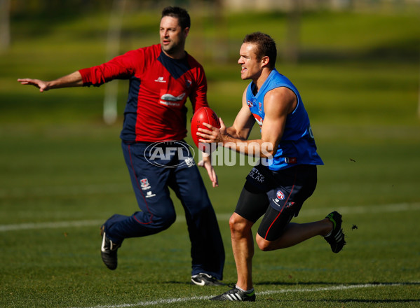 AFL 2012 Training - Melbourne 150812 - 266944