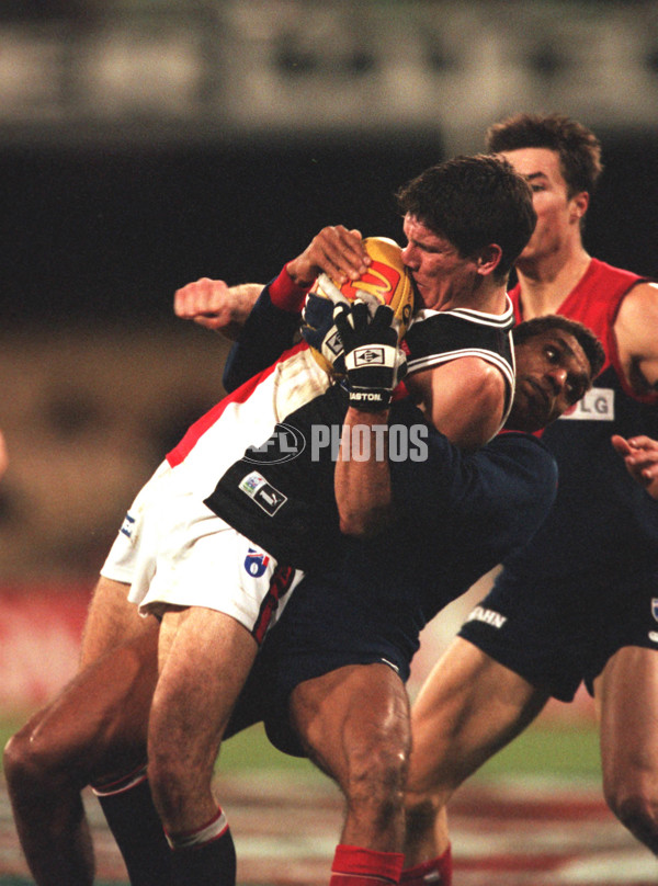 AFL 1999 Rd 17 - Melbourne v St Kilda - 138655