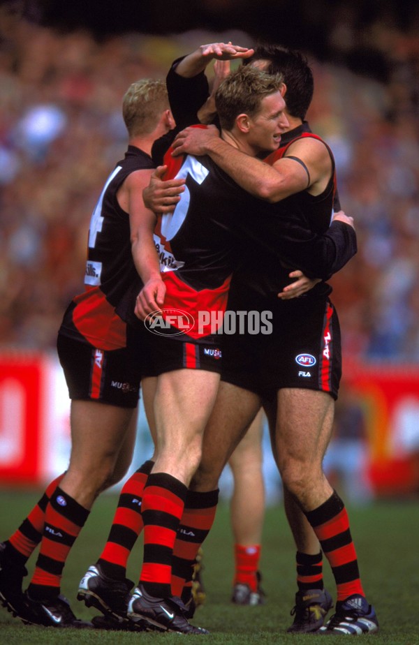 AFL 2000 Grand Final - Essendon v Melbourne - 151846