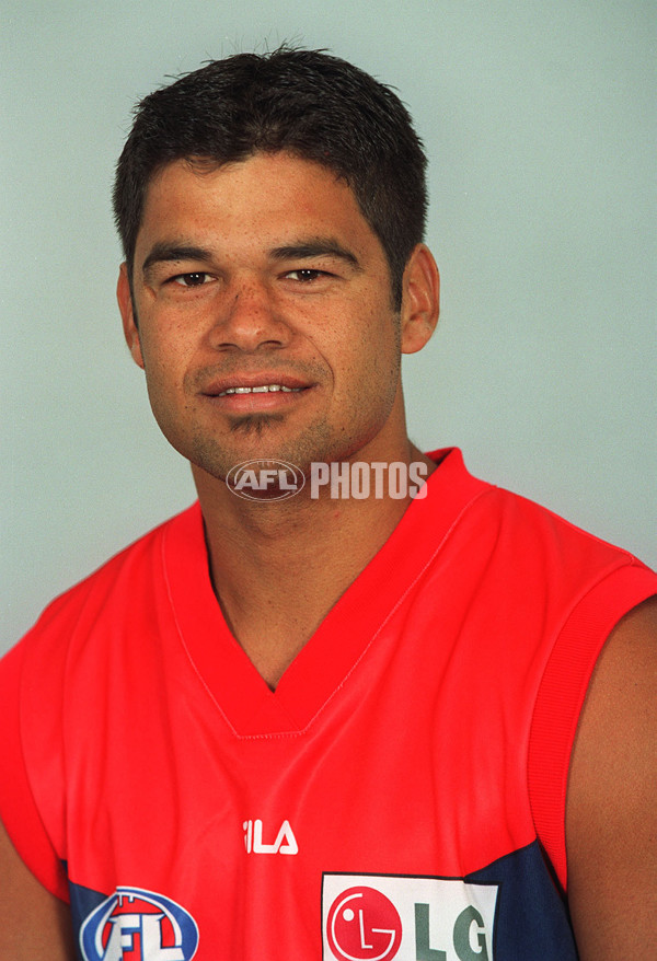AFL 2000 Media - Melbourne Team Portraits - 164309