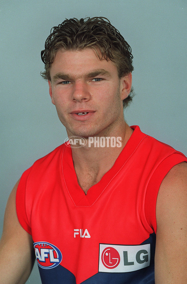 AFL 2000 Media - Melbourne Team Portraits - 164312